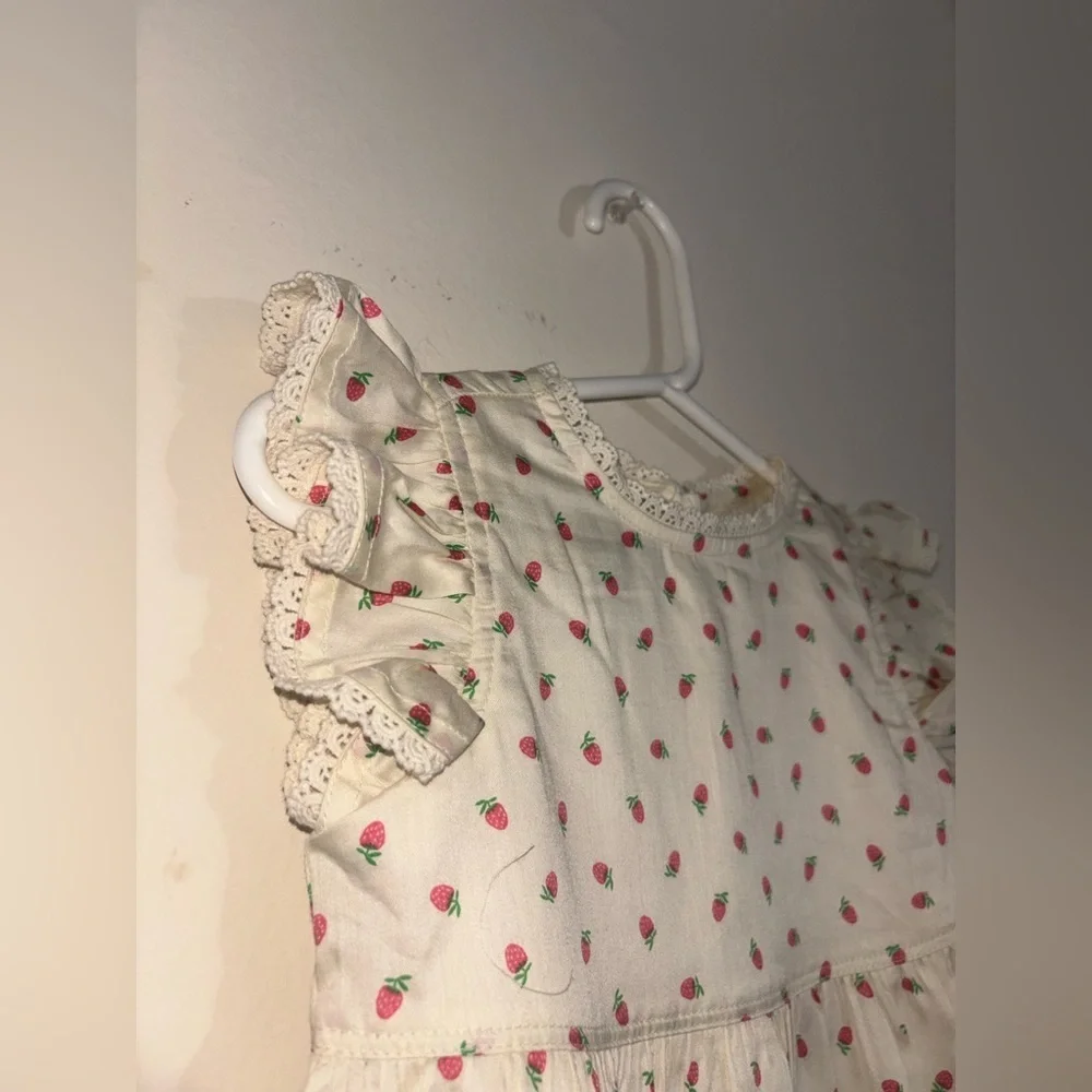 Amazon Essentials Baby Girls Woven Ruffle Sleeve Dress 24 Months - Picture 3 of 9